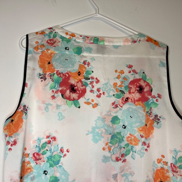 Ann Taylor Floral Sleeveless Top Lightweight Summer Size L - Picture 9 of 11
